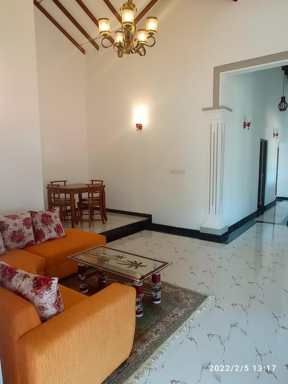 Arusha Guest House نيجومبو الغرفة الصورة